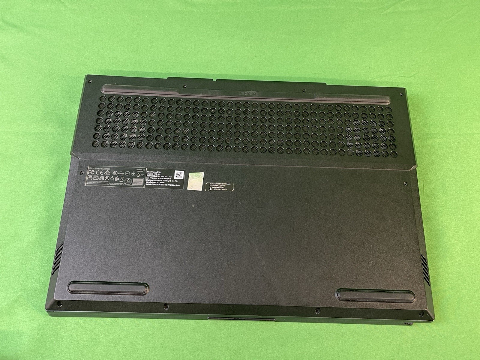 Lenovo Legion 5 17ITH6H i7-11800H | For Parts – No Boot | No RAM, No HDD