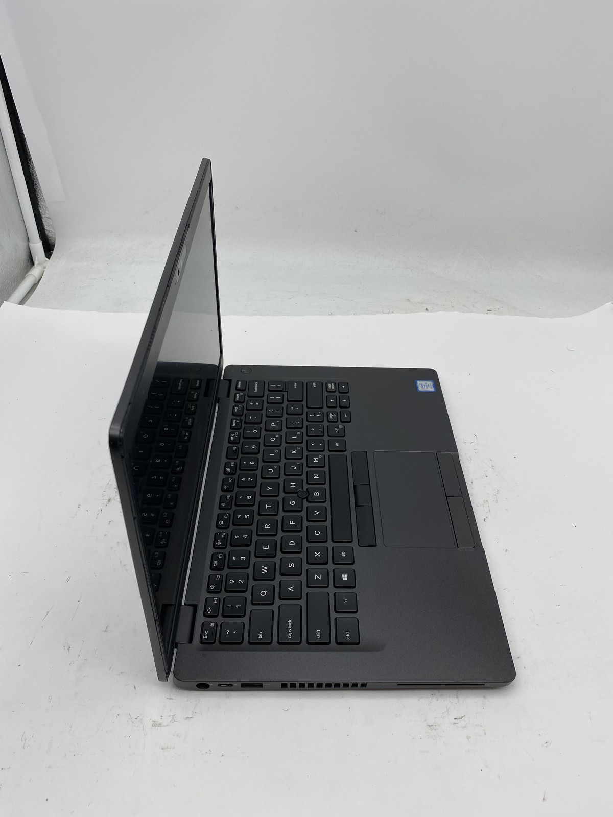 Dell Latitude 5400 Laptop Intel Core i5 8365U 8GB 256GB SSD Windows 11 Pro