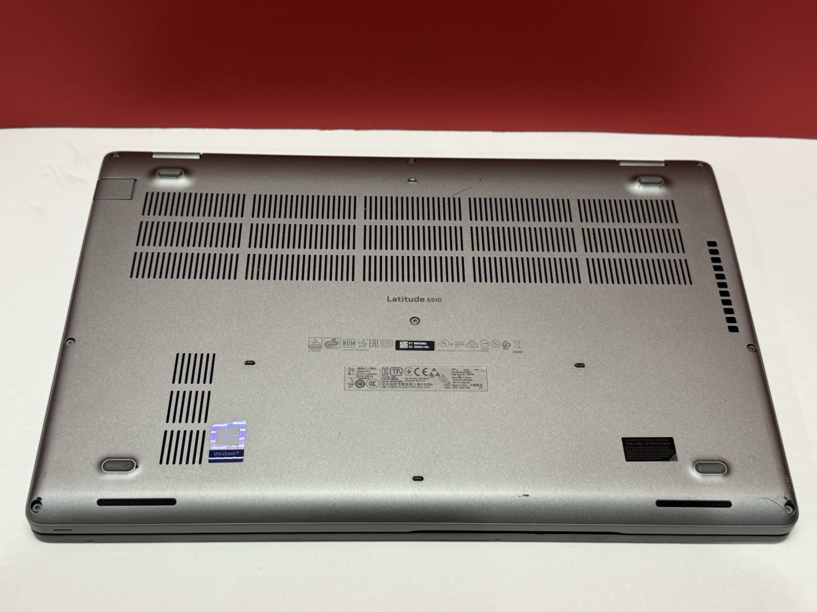 Dell Latitude 5510 15.6″ i5-10310U 1.7GHz 16GB RAM 512GB SSD WIN11P, Silver