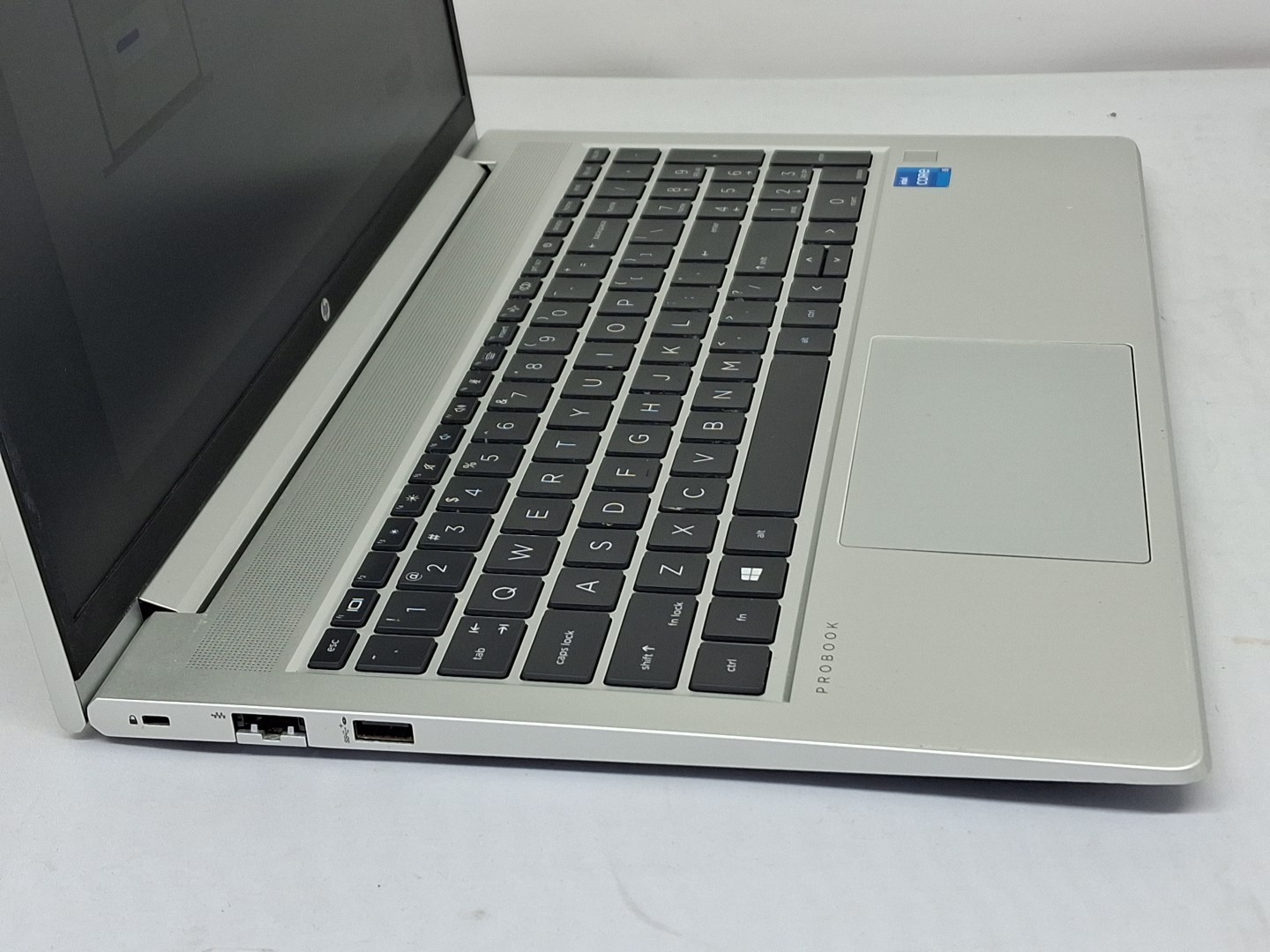 HP ProBook 450 G8 15.6″ – i5-1135G7, 8GB, 256GB – Windows 11
