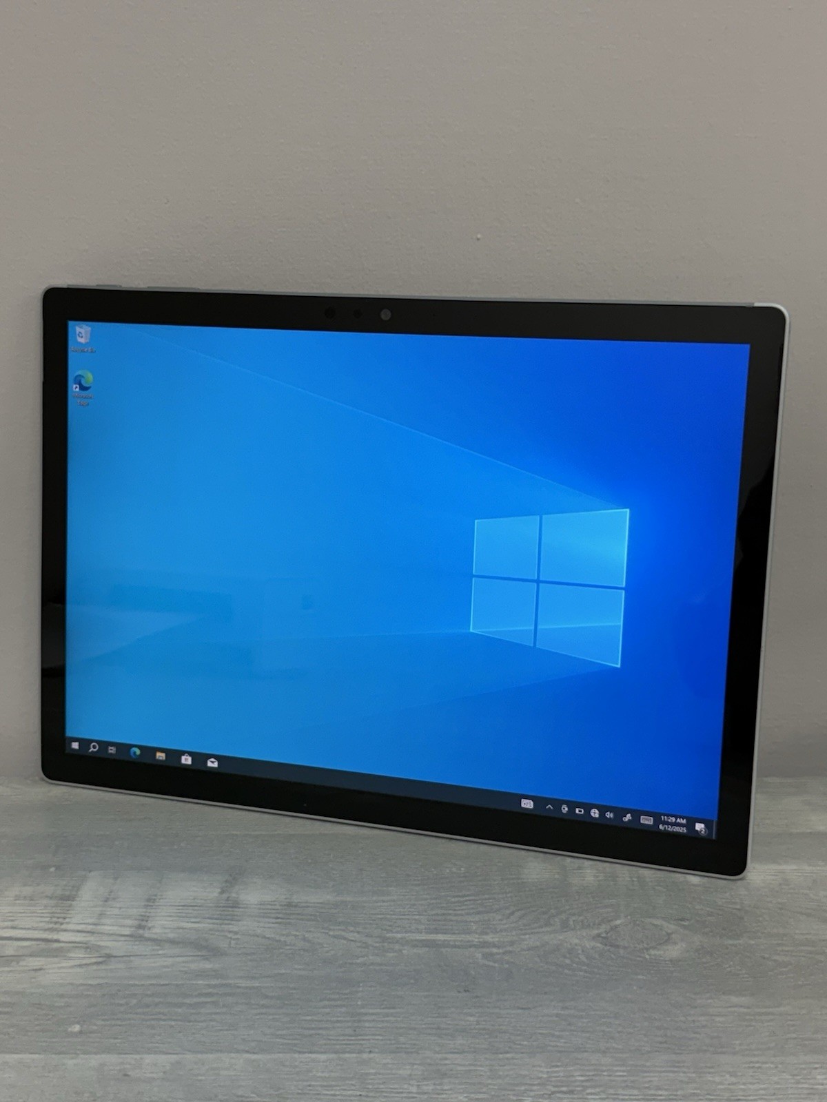 Surface Book 2 13.5″ 2017 Core i5 i7 256GB 512GB SSD – 8GB 16GB Ram – Silver