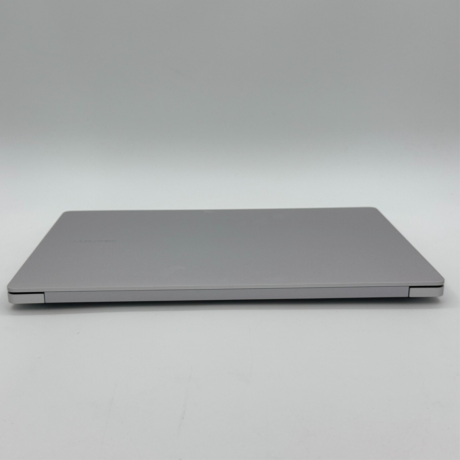 Samsung Galaxy Book5 15.6″ FHD Intel Core Ultra 7 255U 16GB 512GB SSD Laptop