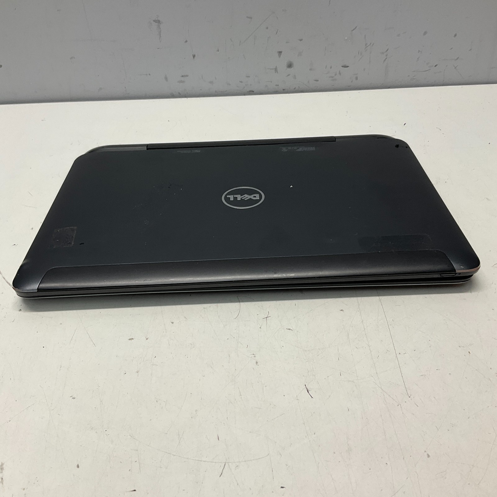 Dell Latitude 7350 TOUCH Core m-5Y71 @ 1.20GHz 8GB RAM 128GB SSD NO OS BAD BATT