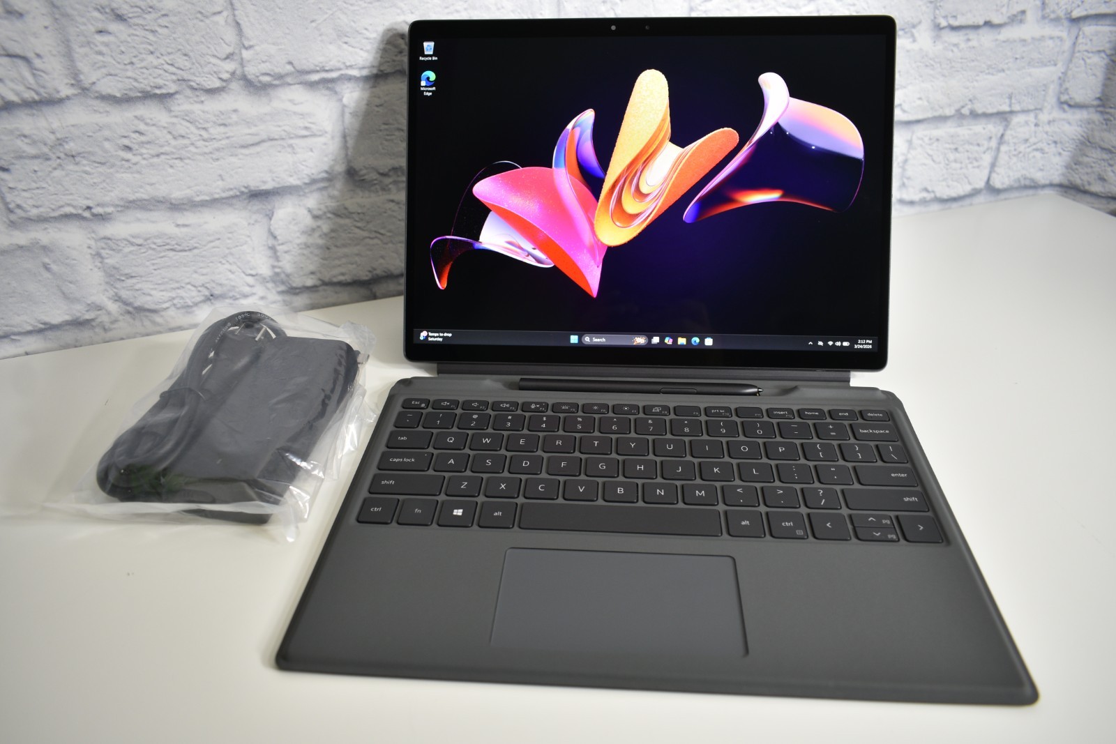 Dell Latitude 7320 Detachable Intel Core i7-1180G7 16GB Ram 256GB SSD + keyboard