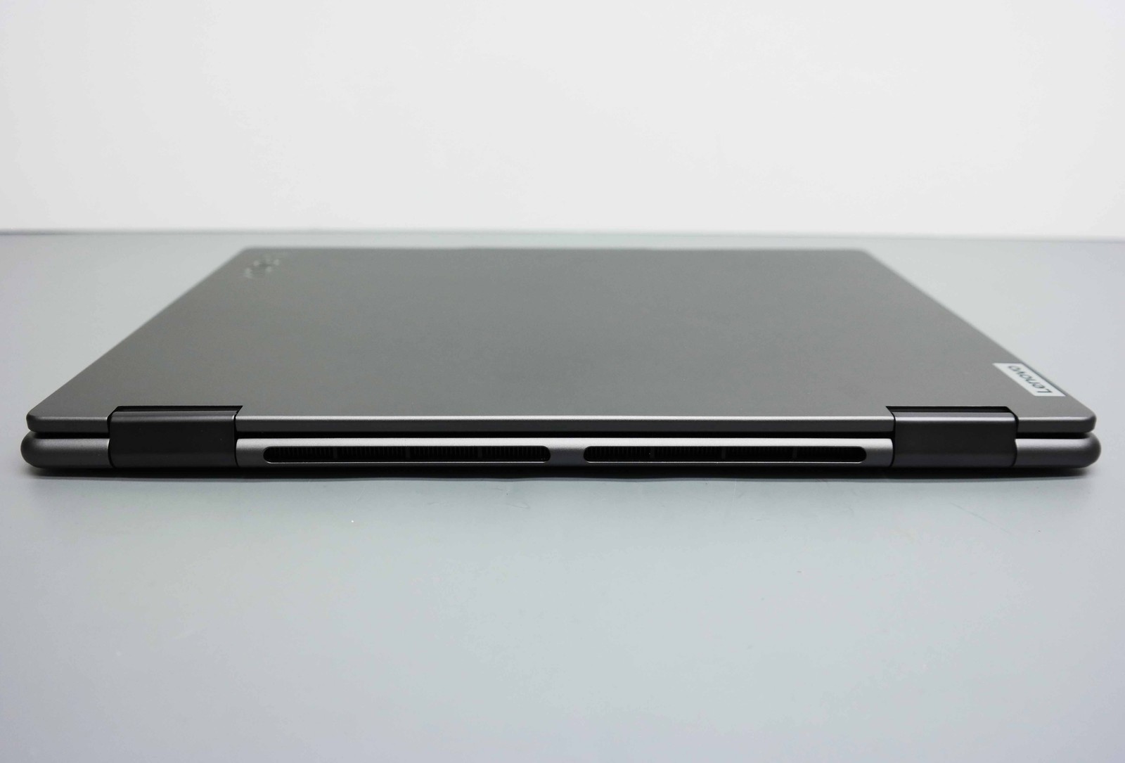 Lenovo Yoga 7i 14IRL8 14″ Core i7-1355U 16GB 512GB SSD Storm Gray