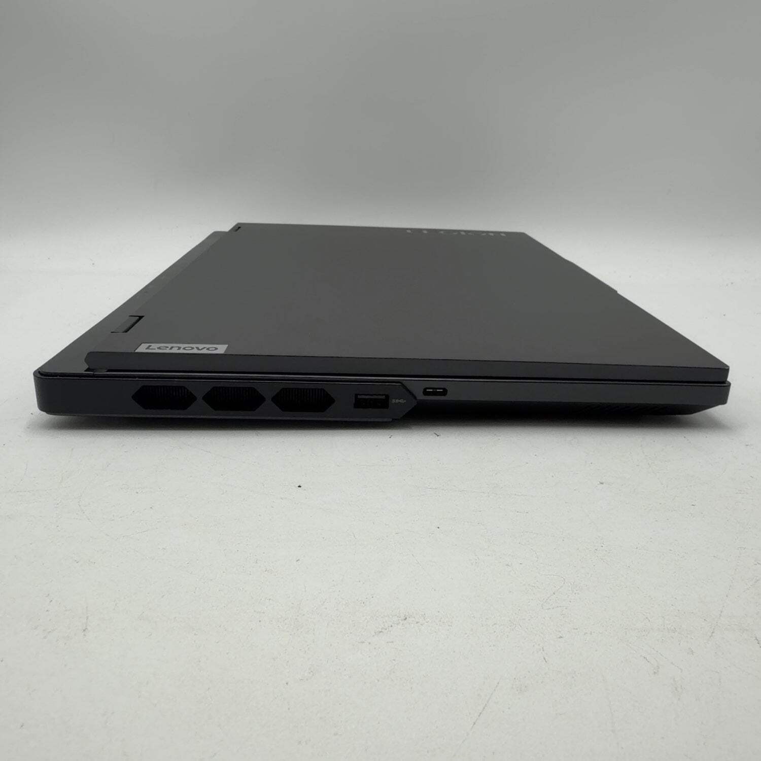 Lenovo Legion Pro 7 16IRX8 16″ i9-13900HX 16GB RAM 1TB SSD GeForce RTX 4070
