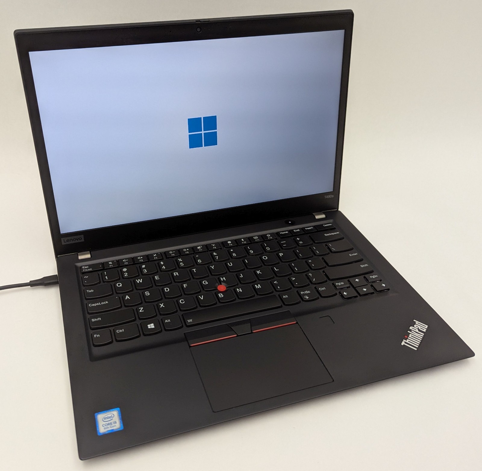 Lenovo ThinkPad T490s 14″ Laptop i5-8265U 1.60GHz 8GB RAM 256GB NVMe Windows 11