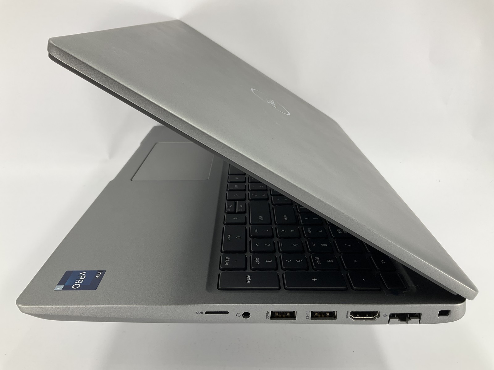 Dell Latitude 5531 15.6″ Core i7-12800H 256GB 16GB B Win 11 Pro