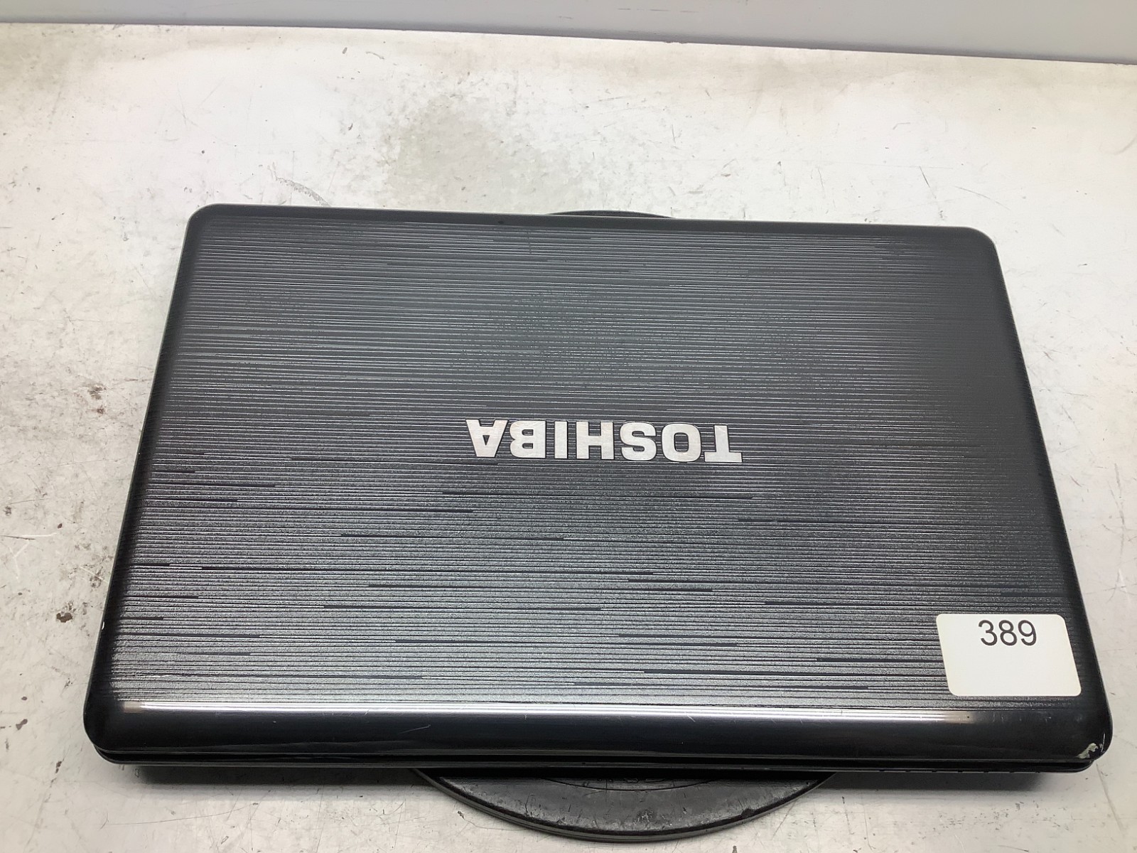 Toshiba Satellite P755-S5265 Intel i5-2410M 2.3GHz 6 GB NO HDD