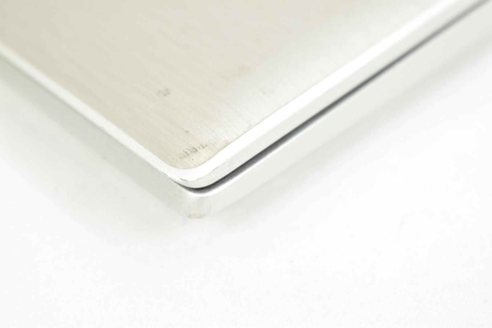 HP EliteBook 840 G8 Touch i7-1185G7 3.0GHz 16GB 256GB SSD 14″ No OS New Battery