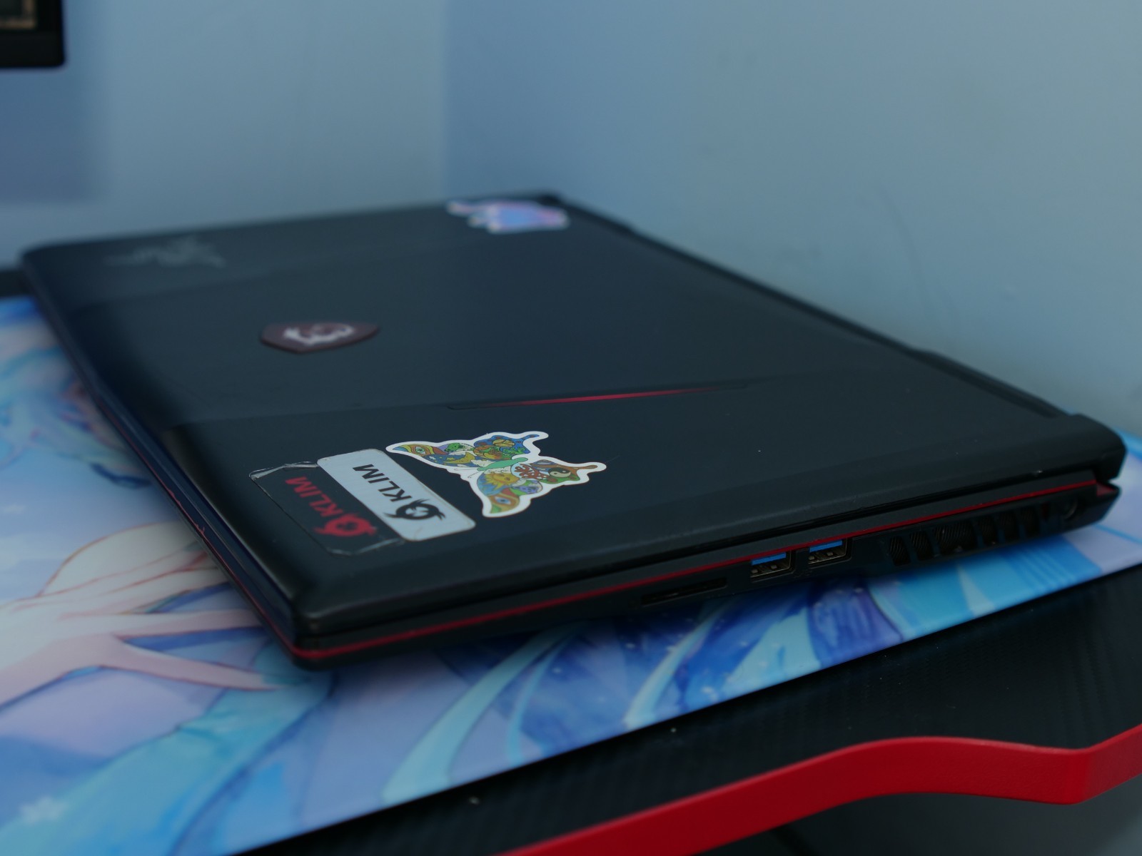 MSI GL63 8SC Gaming Laptop i7-8750H GTX 1650 32GB 256GB SSD 1Tb HDD