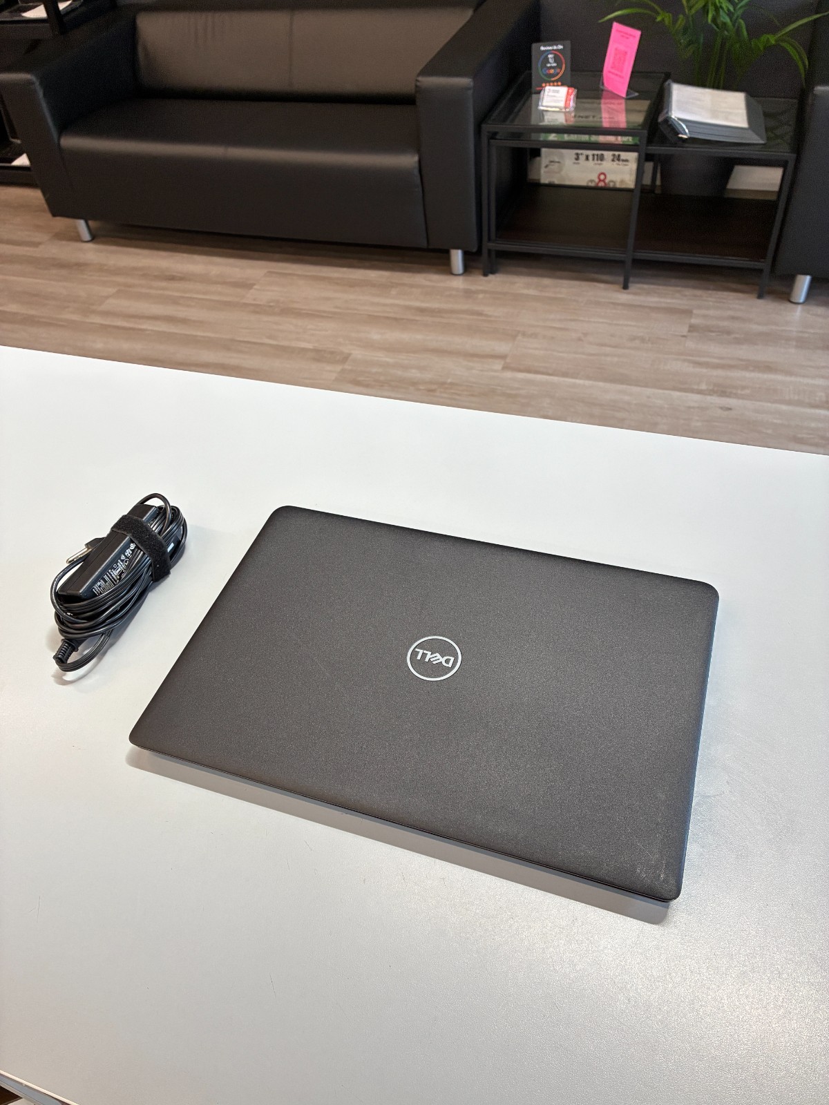 Dell Latitude 3500: 15.6″ / i5-8265U / RAM 16Gb / SSD 256Gb / Win 11 Pro