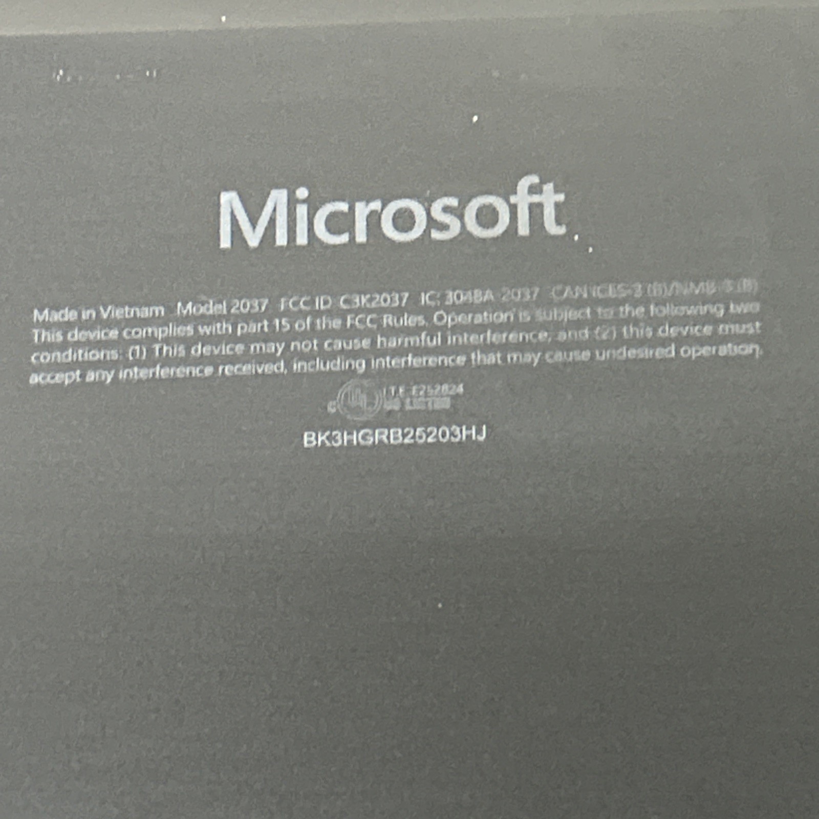 Microsoft Surface 7th Edition 15″ Snapdragon X 3.4GHz 16GB 1TB SSD Win 11 (2037)