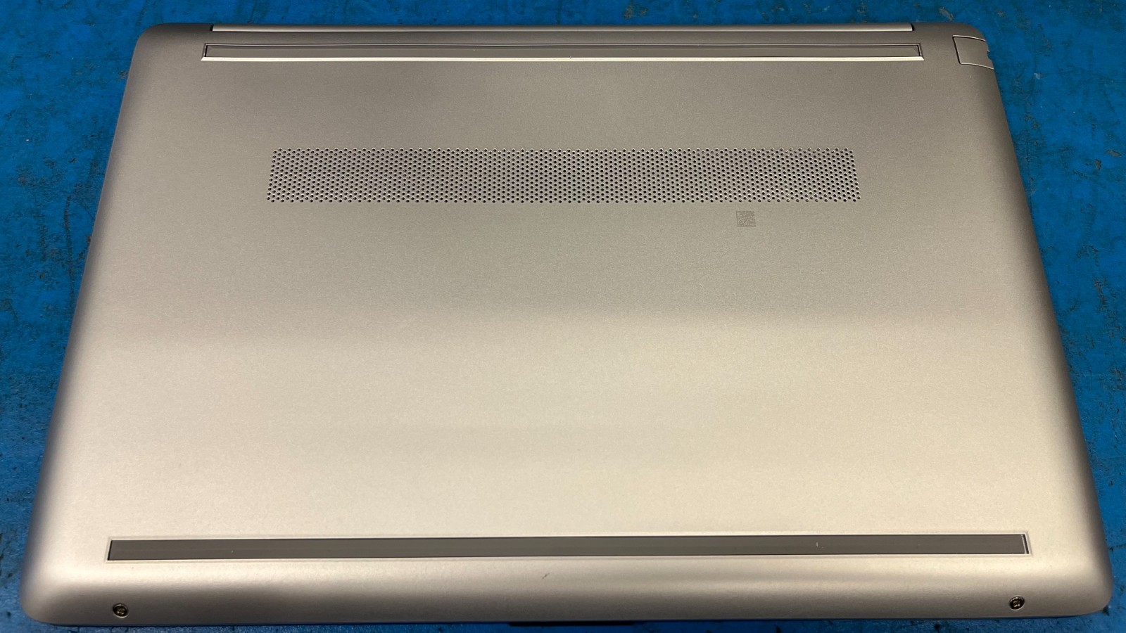 HP 15t-dw300-15 Intel i7-1165G7 16GB RAM 512GB SSD CND3060RNR (Grade D)