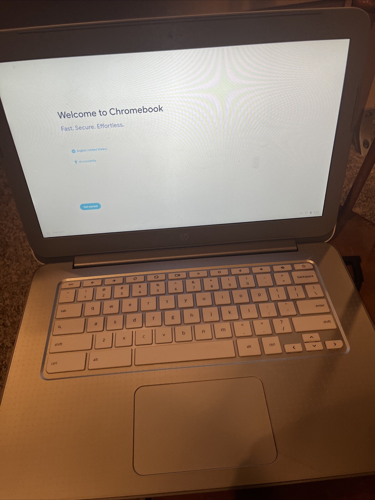 HP Chromebook G1 14″ (16GB SSD, Intel Celeron 2955U, 1.40GHz, 4GB RAM) Laptop –