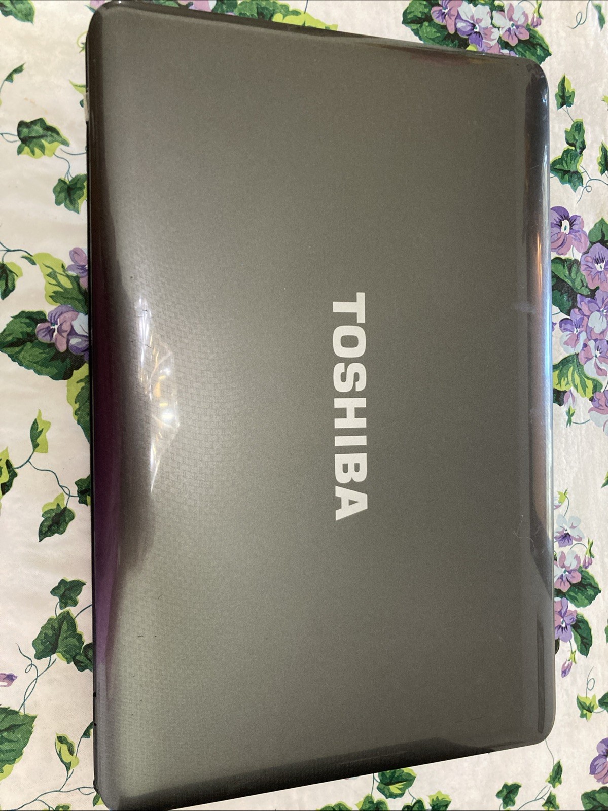Toshiba Satellite L655-S5150 Parts Only! Read Computer & Power Cord