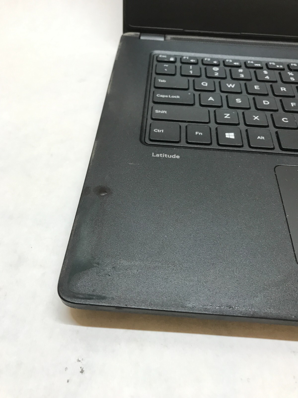 Dell Latitude 3480 14″ i3-7100U NO RAM NO HDD/OS For Parts/Repair NO POWER – DW