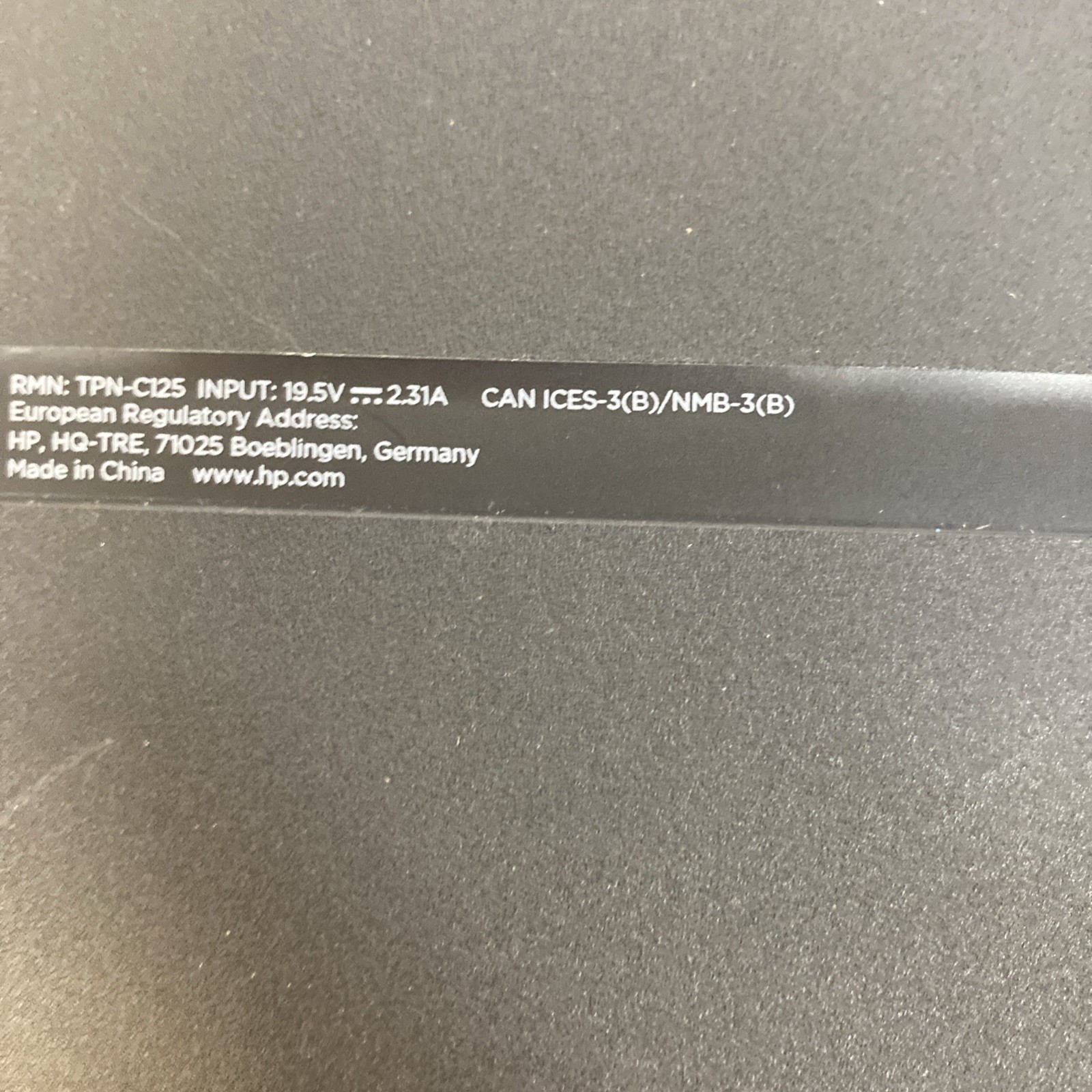 HP Notebook 15 Intel Core i3-6100U 2.3GHz no RAM/ HDD boot to BIOS