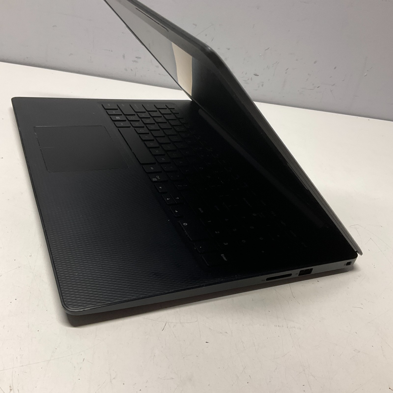 Dell Inspiron 3583, Intel Pentium Gold 5405 @2.30Ghz, 4GB RAM 128GB SSD Win 10