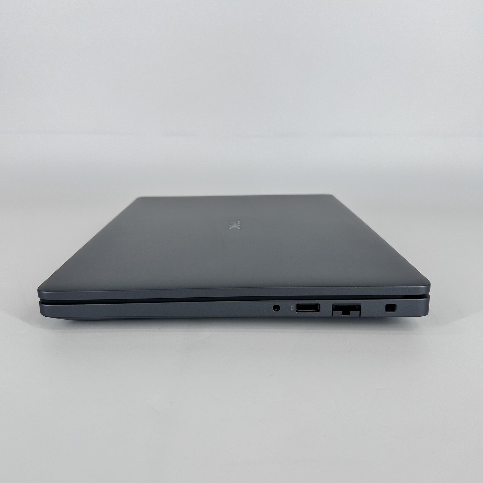 Dell Pro Max 14 MC14250 FHD+ 2.0 GHz Ultra 7 255H 16GB 512GB SSD Excellent