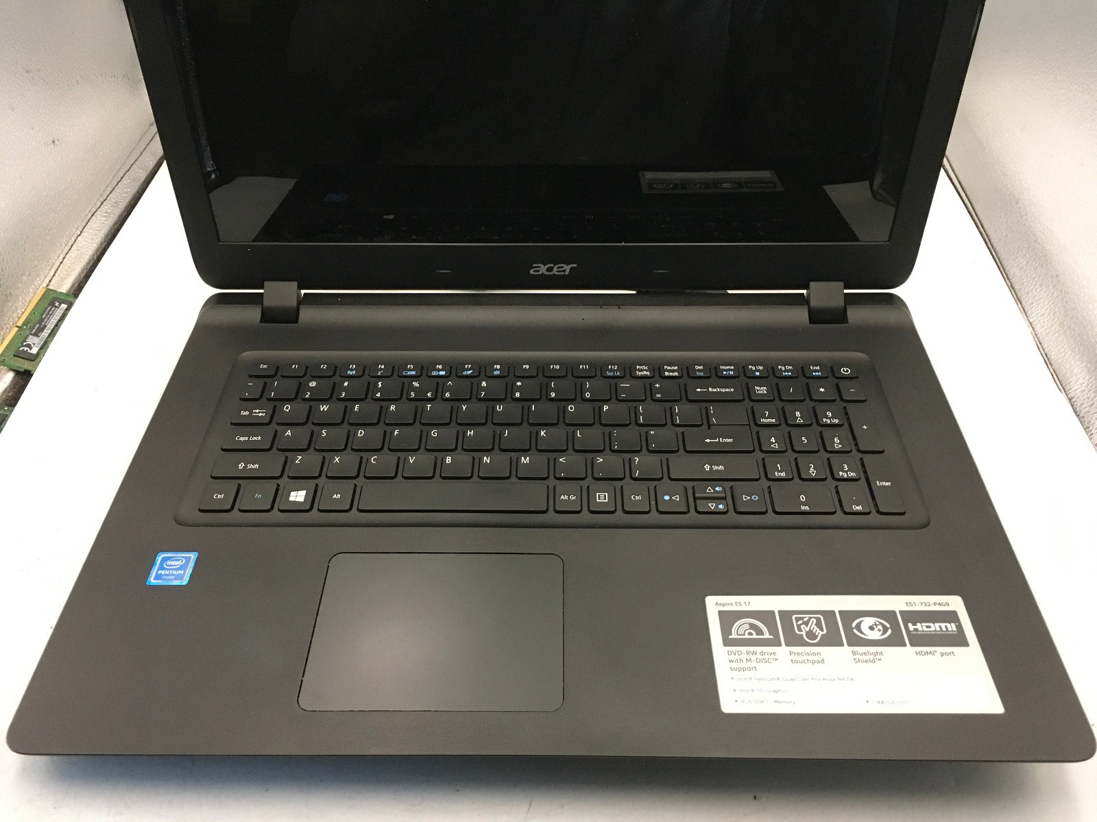 ACER ASPIRE ES1-732 – FOR PARTS/REPAIR – INTEL PENTIUM N4200 – NO RAM – READ -BB