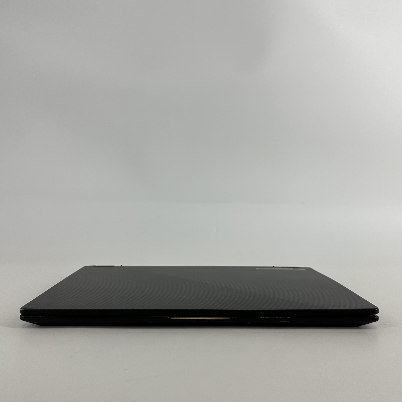 Asus ROG Flow X13 GV301 13 FHD+ TOUCH 3.3GHz Ryzen 9 5900HS 16GB 1TB RTX 3050 Ti