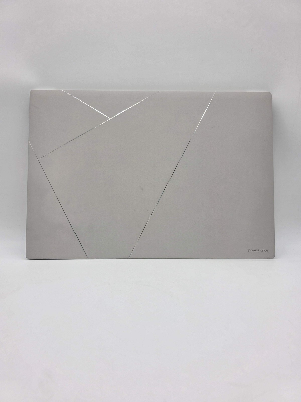 Asus Zenbook S 16 UM5606WA – Ryzen AI 9 365 – 24GB / 1TB – Used