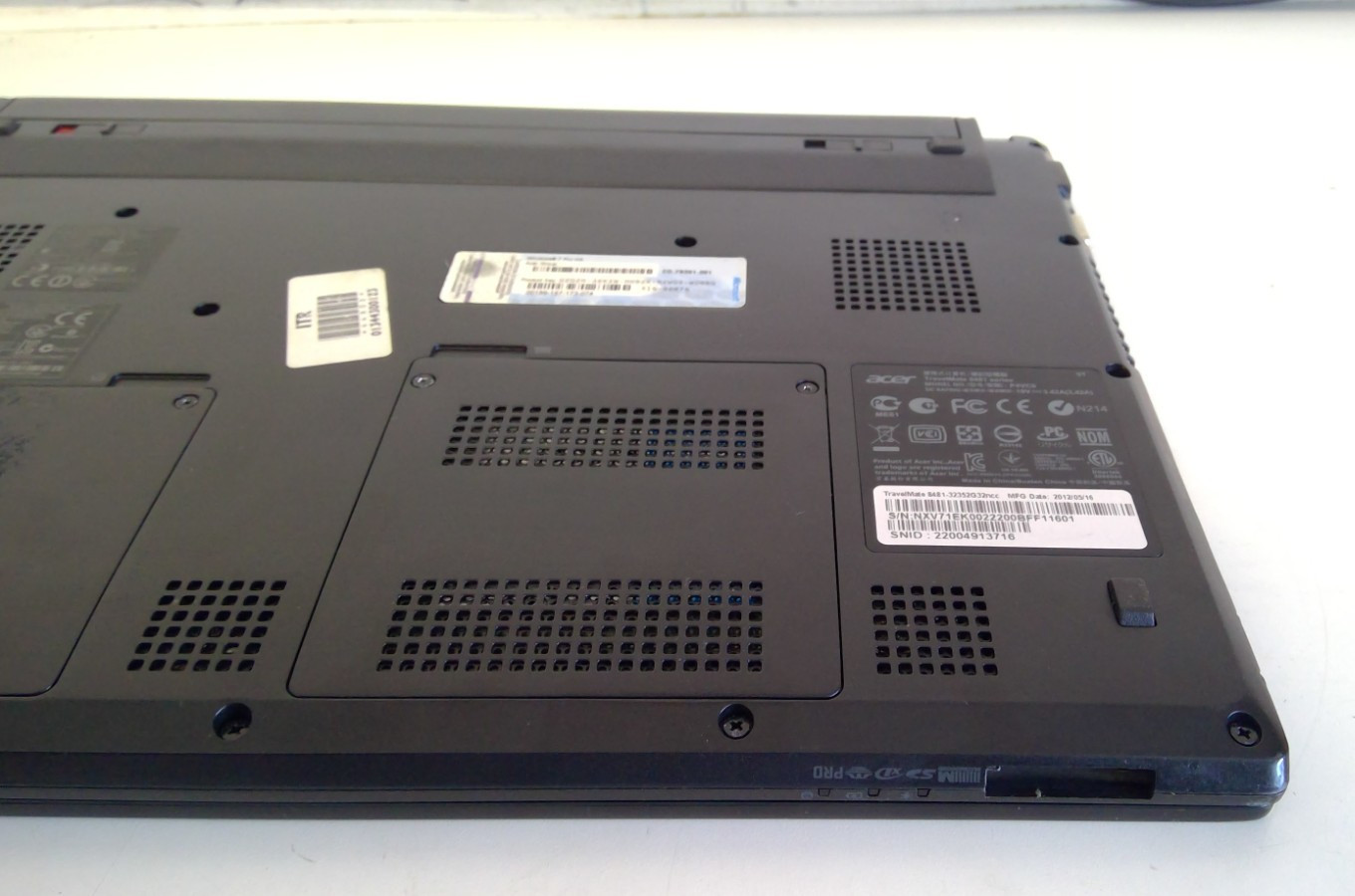 14″ ACER TRAVELMATE 8481 CORE i3-2367M 8GB 240GB SSD HDMI WIN11