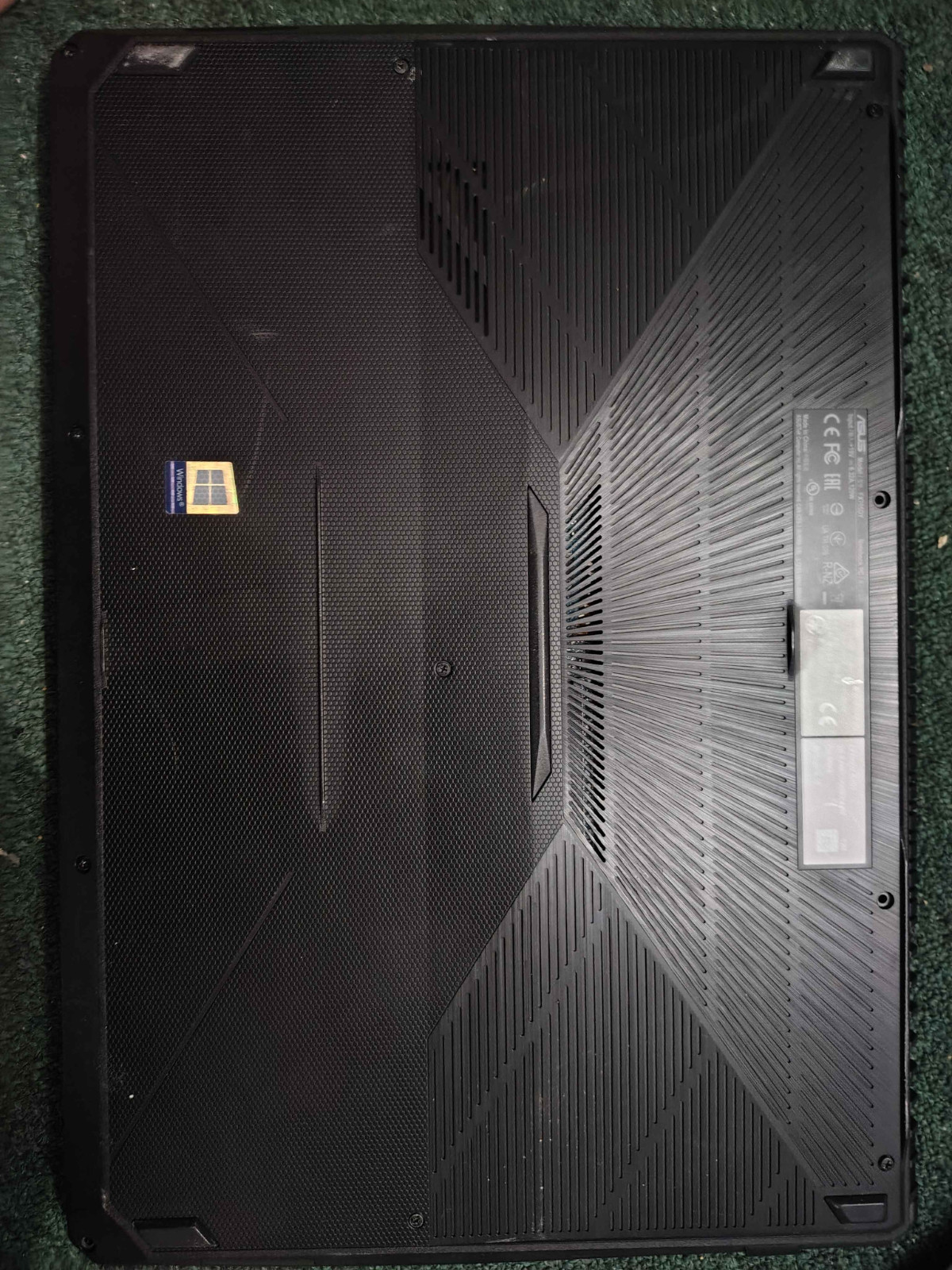 ASUS TUF Gaming Laptop FX705DY – USED – Charger included