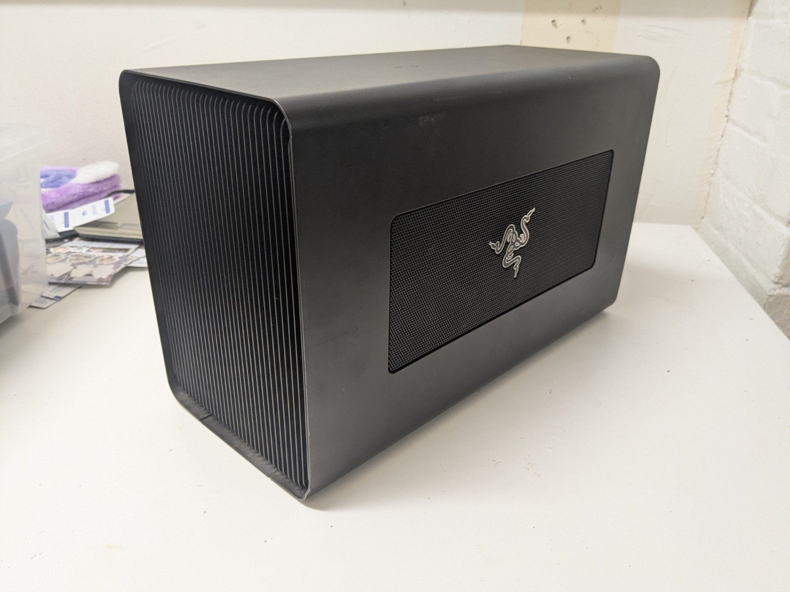 Razer Core X With Radeon Vega 64 External GPU Graphics Enclosure – Black Tested