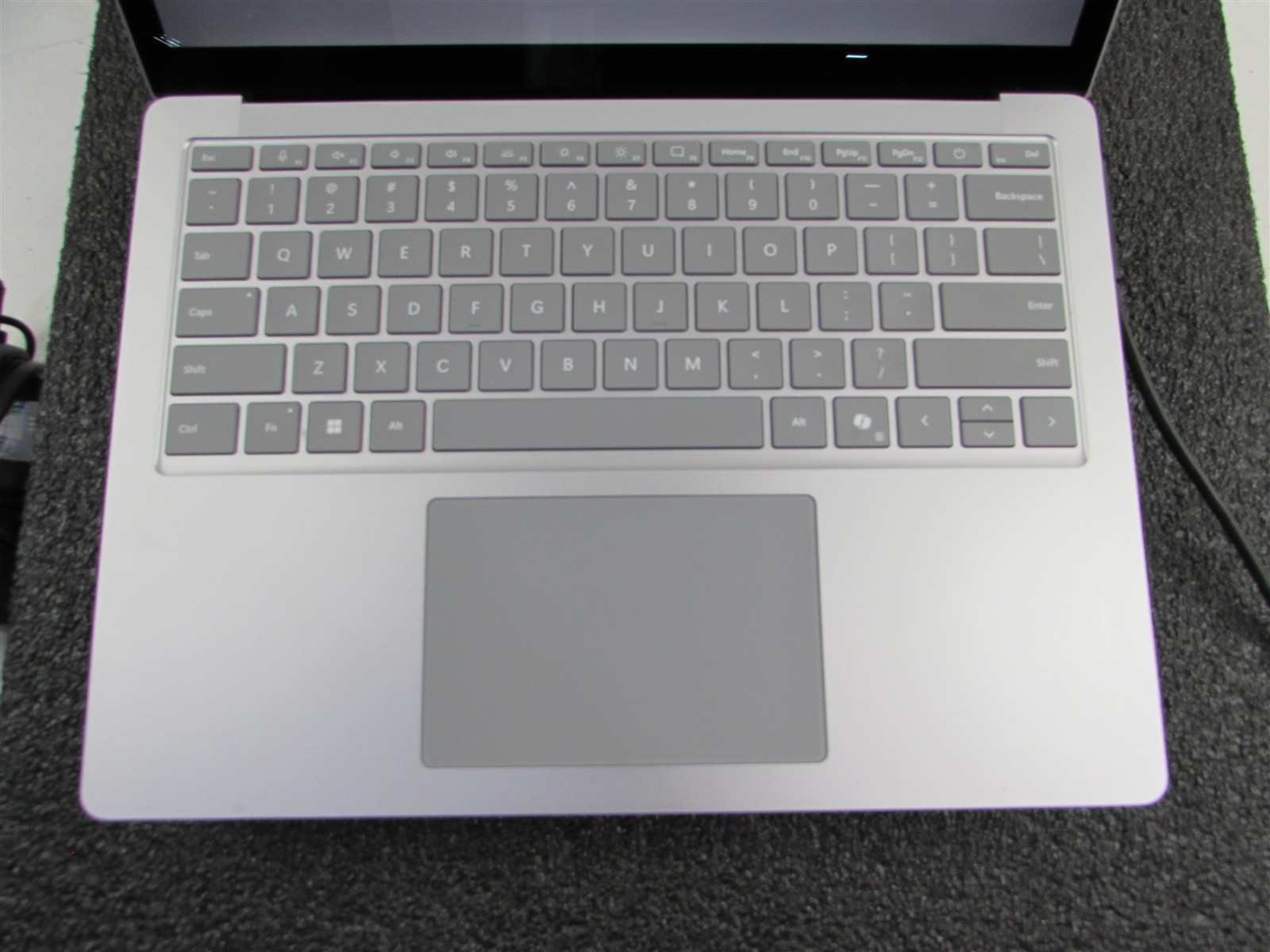 SURFACE SURFACE LAPTOP 6 CORE ULTRA 7 165H 512GB SSD 16GB RAM WIN 11 PRO