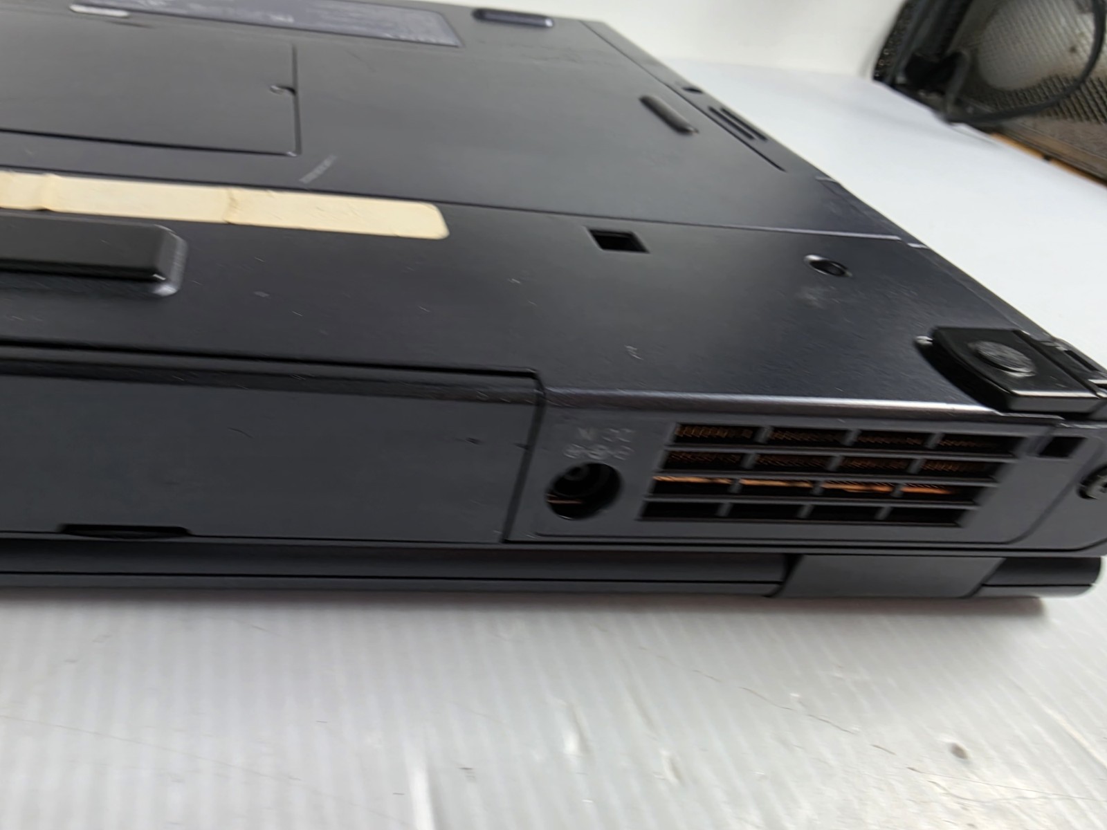 SONY VAIO PCG-GRZ610 PCG-8L3L Pentium IIII DVD Turns On