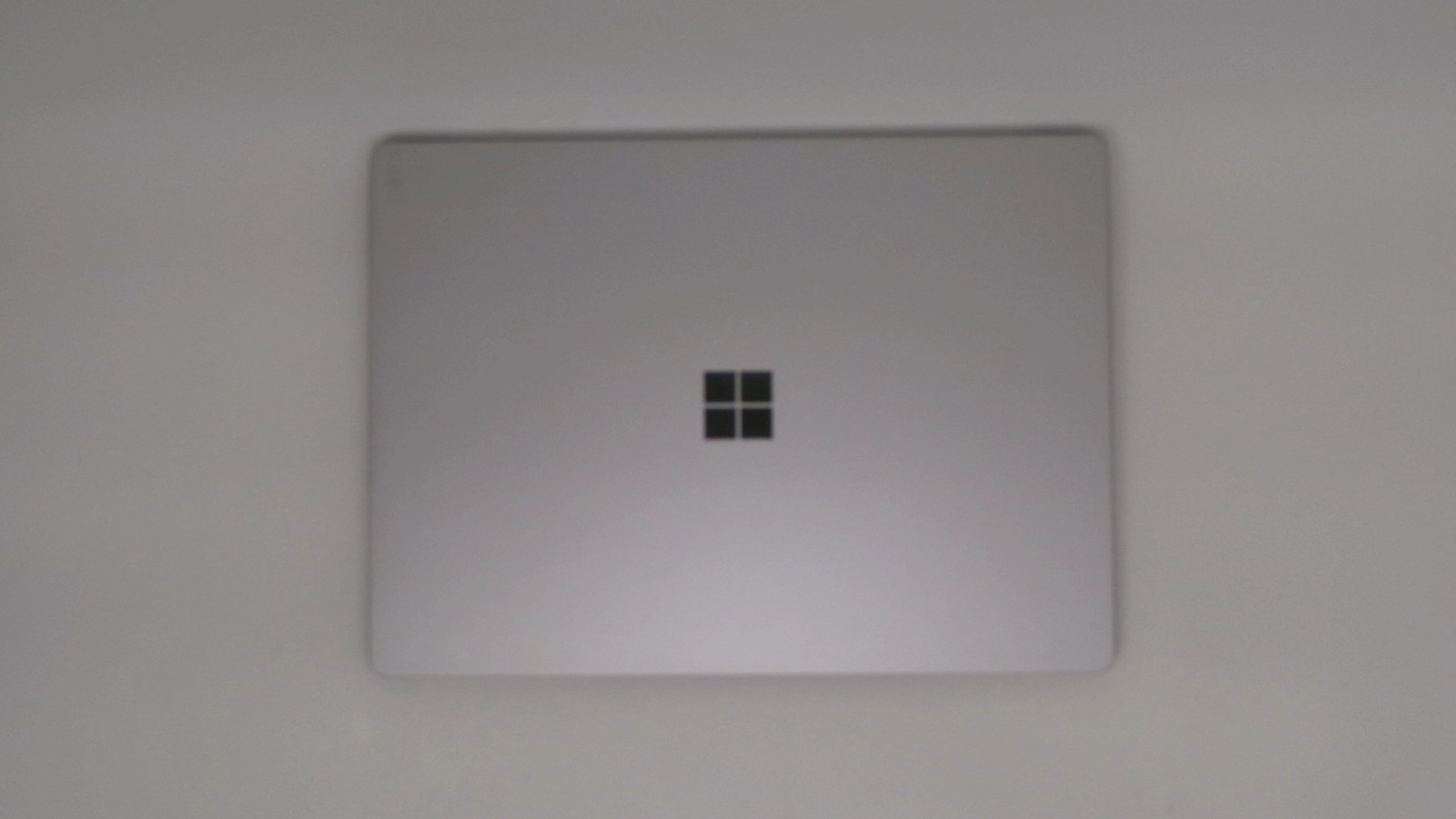 Microsoft Surface Laptop i5-7300u 8GB 256GB – Good