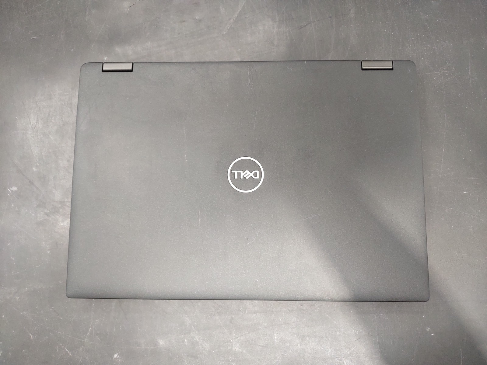Dell Latitude 7390 2-in-1 i5 8350U @ 1.70GHz 8GB RAM NO OS