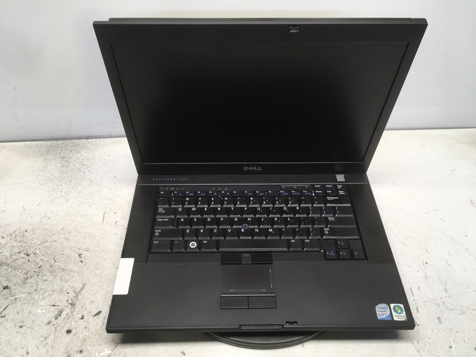 Dell Latitude E6500 Intel Core 2 Duo P8400 2.26GHz 4 GB NO HDD No Batt