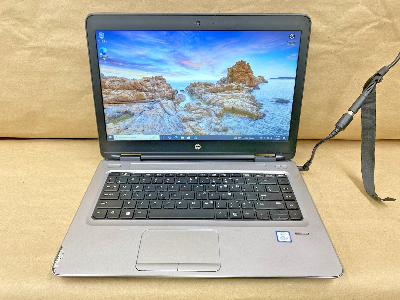 HP 640 G3 – 14″ 1366×768 – i5-7200U – 4GB – 128GB SSD – Win 10 Pro READ