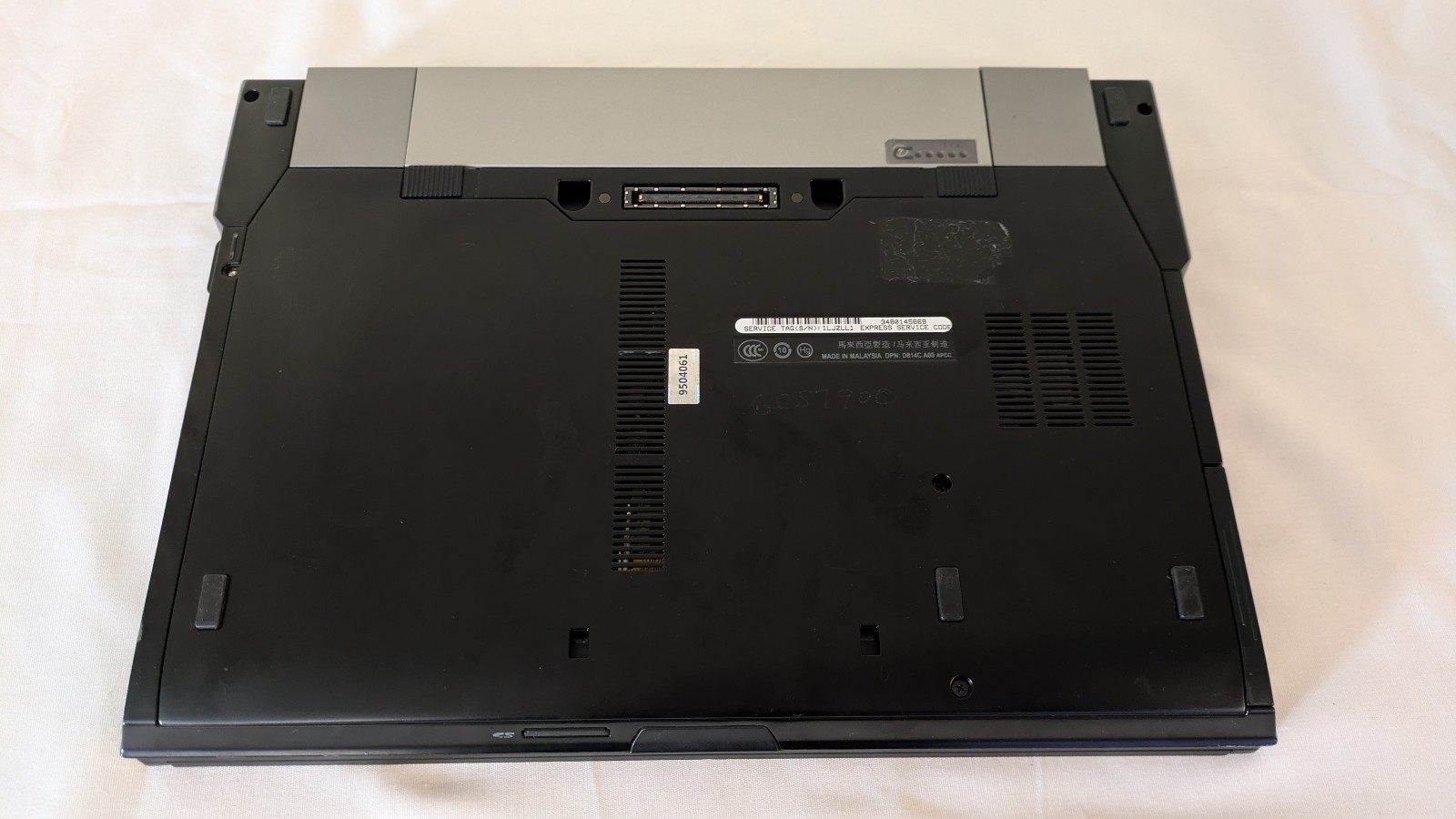 Dell Latitude E6400 Laptop 14″ Intel C2D 2.53GHz 2GB RAM 320GB HDD Windows XP
