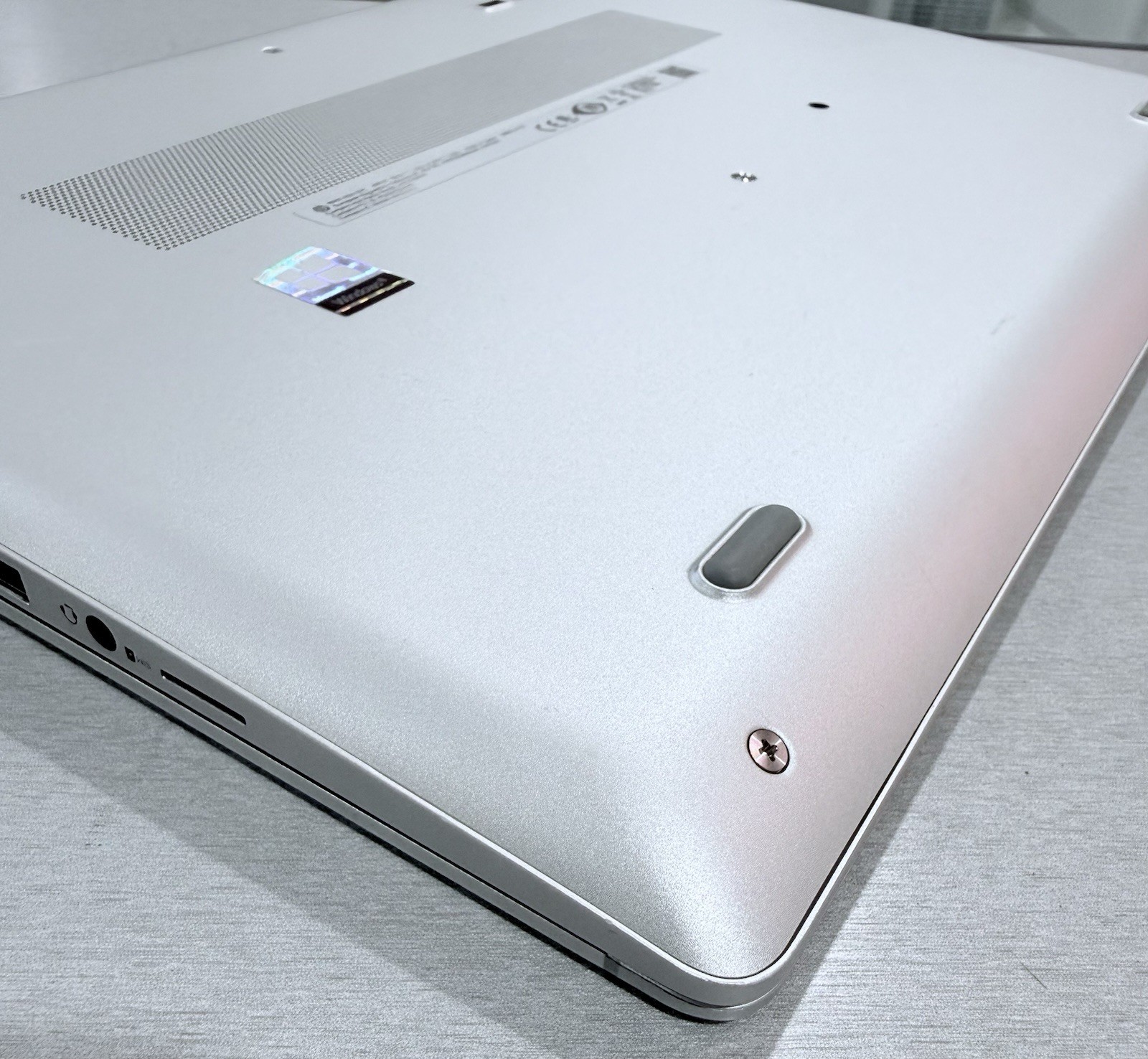 HP EliteBook 745 G6 14″ Ryzen 5 PRO 16GB 512GB SSD Grade A