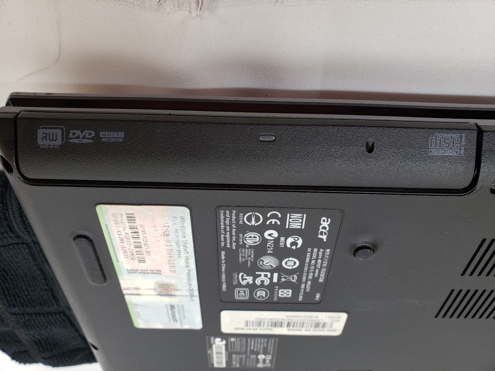 Acer Aspire 4810T-8480 14″ – Intel Core 2 U3500 @ 1.40GHz – TESTED – WORKING