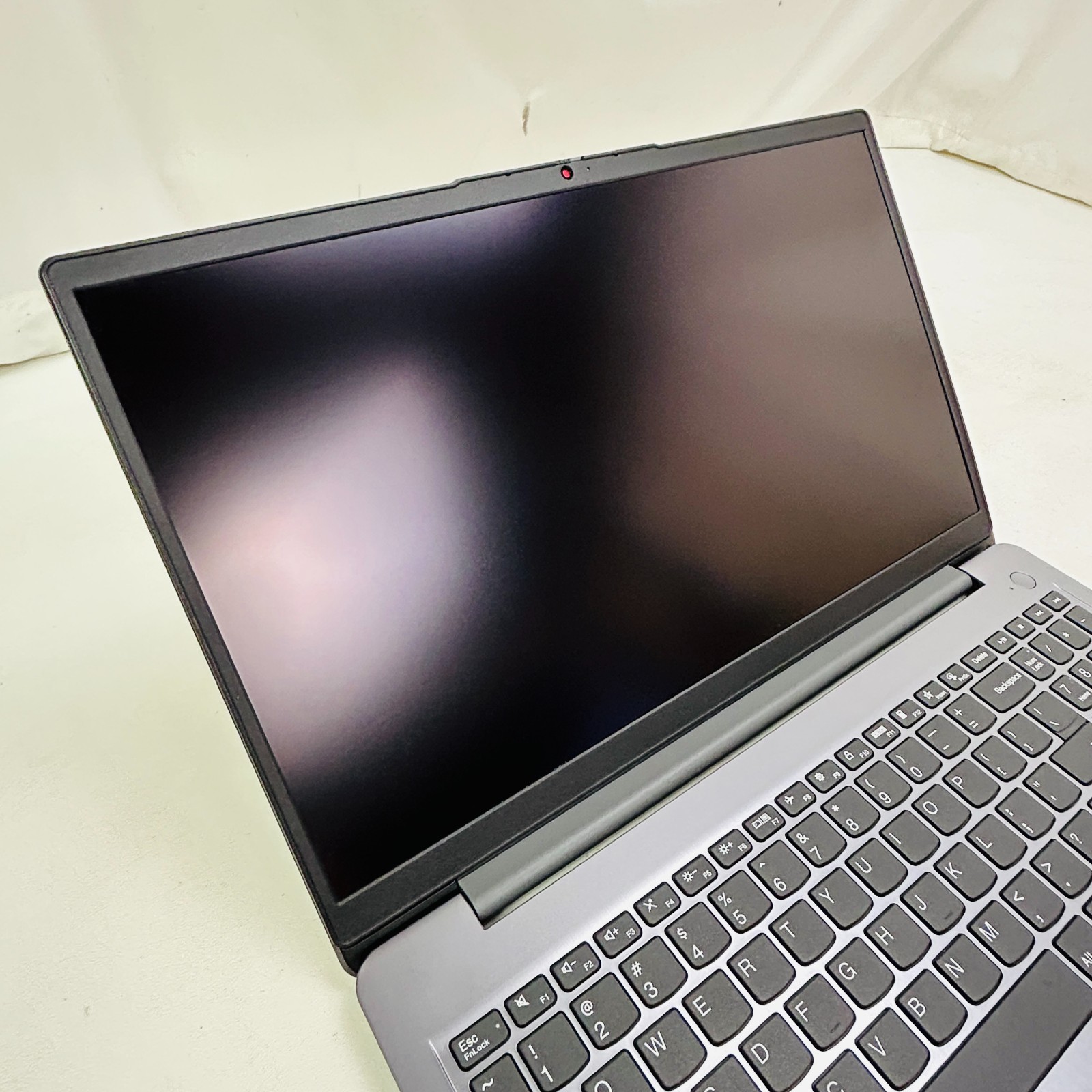 For PARTS As Is – Lenovo Ideapad 3 15ITL6 – i3-1115G4 – 8GBDDR4 – No OS