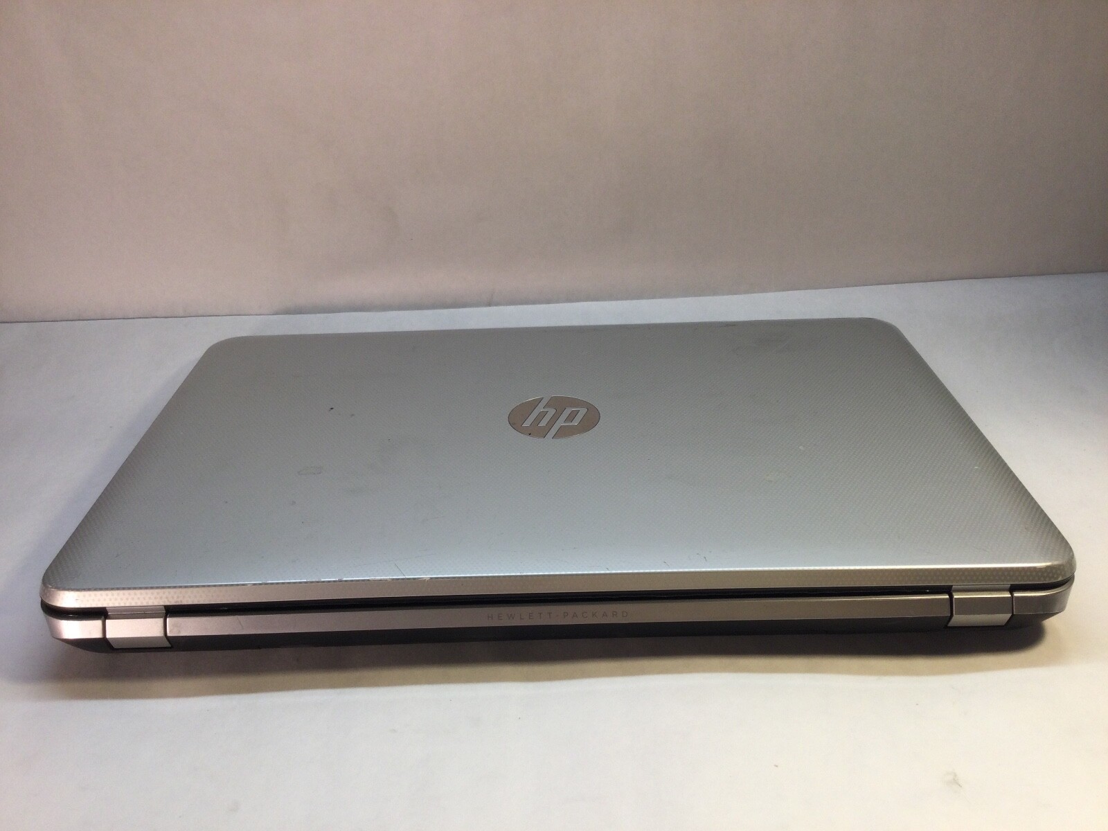 HP Pavilion 15-E028US 15″ Laptop AMD A6-530M APU Radeon- BOOTS TO BIOS-MZ