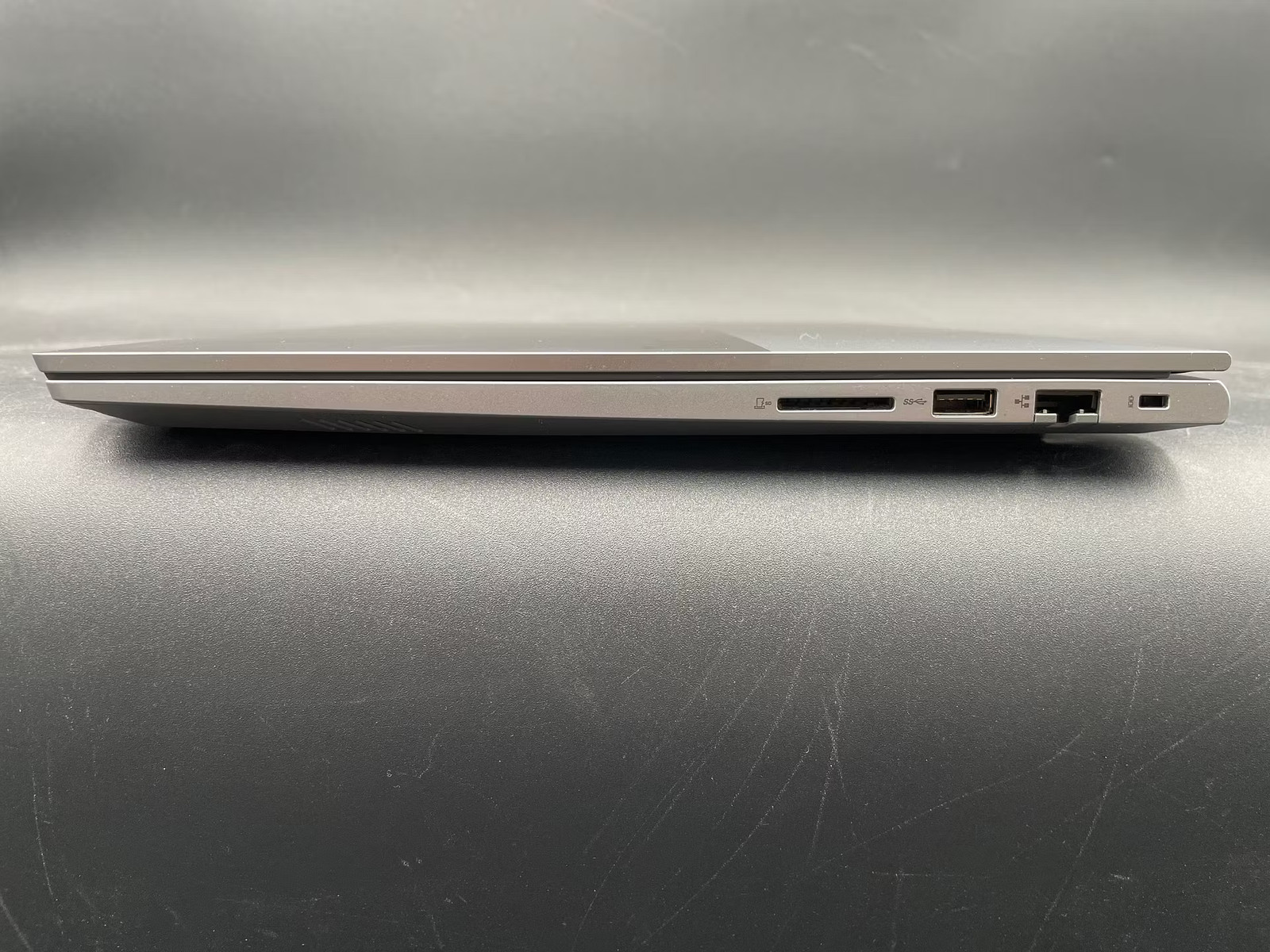 Lenovo ThinkBook 16 G6 IRL Used 16″ (i5-1335U-16GB-256GB NVMe)