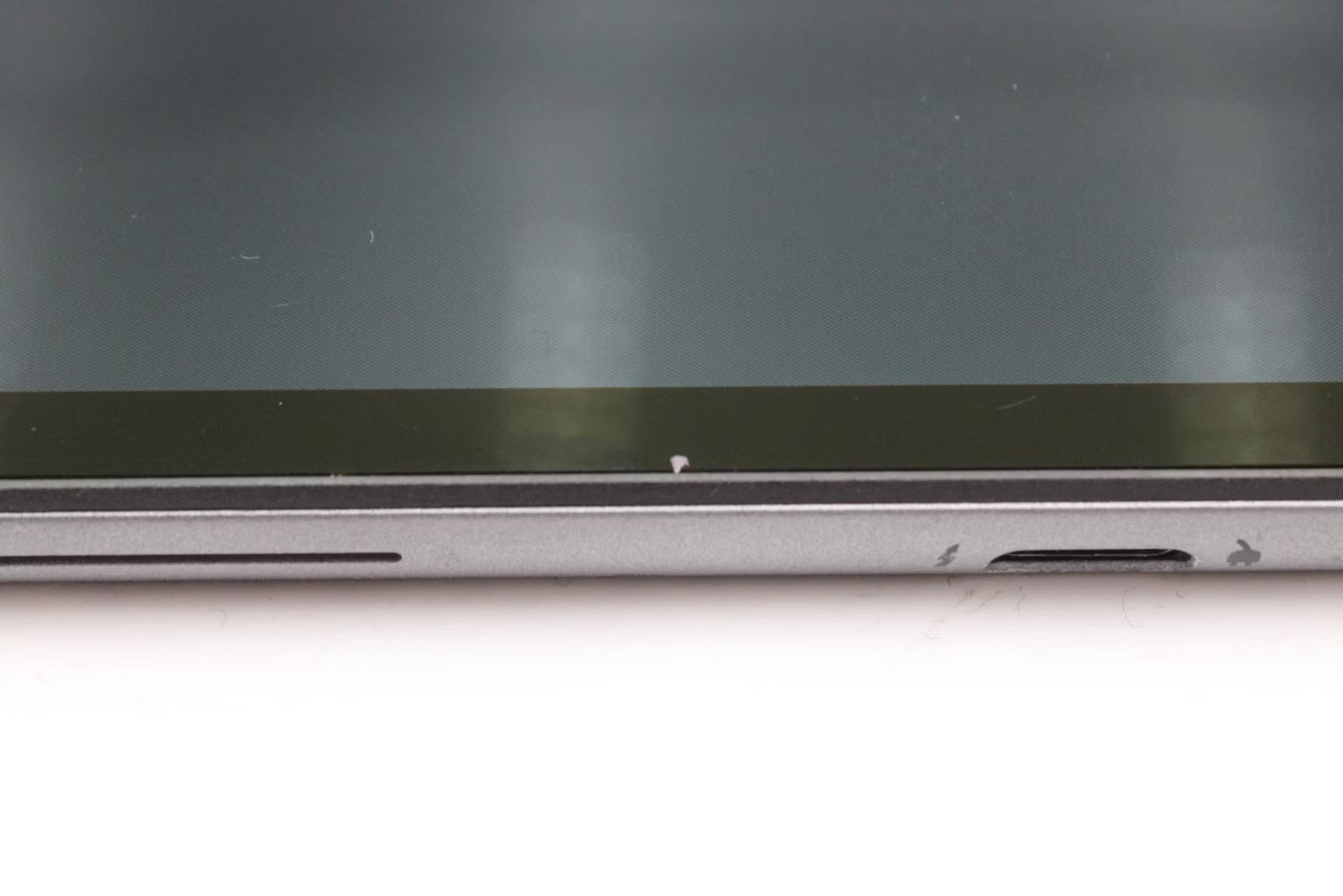 Dell Latitude 7320 Used 13″ i5-1140G7, 256GB NVMe, 16GB RAM, No keyboard