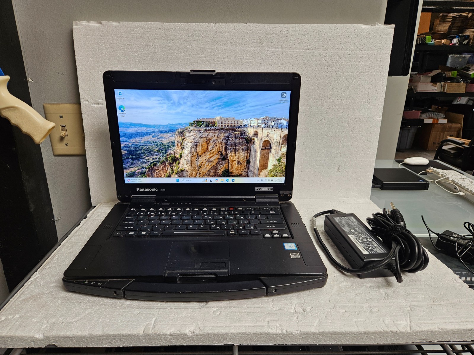 Panasonic FZ-55 Toughbook Laptop Intel Core i5-8365U 1.6GHz 16 GB RAM 2 TB SSD