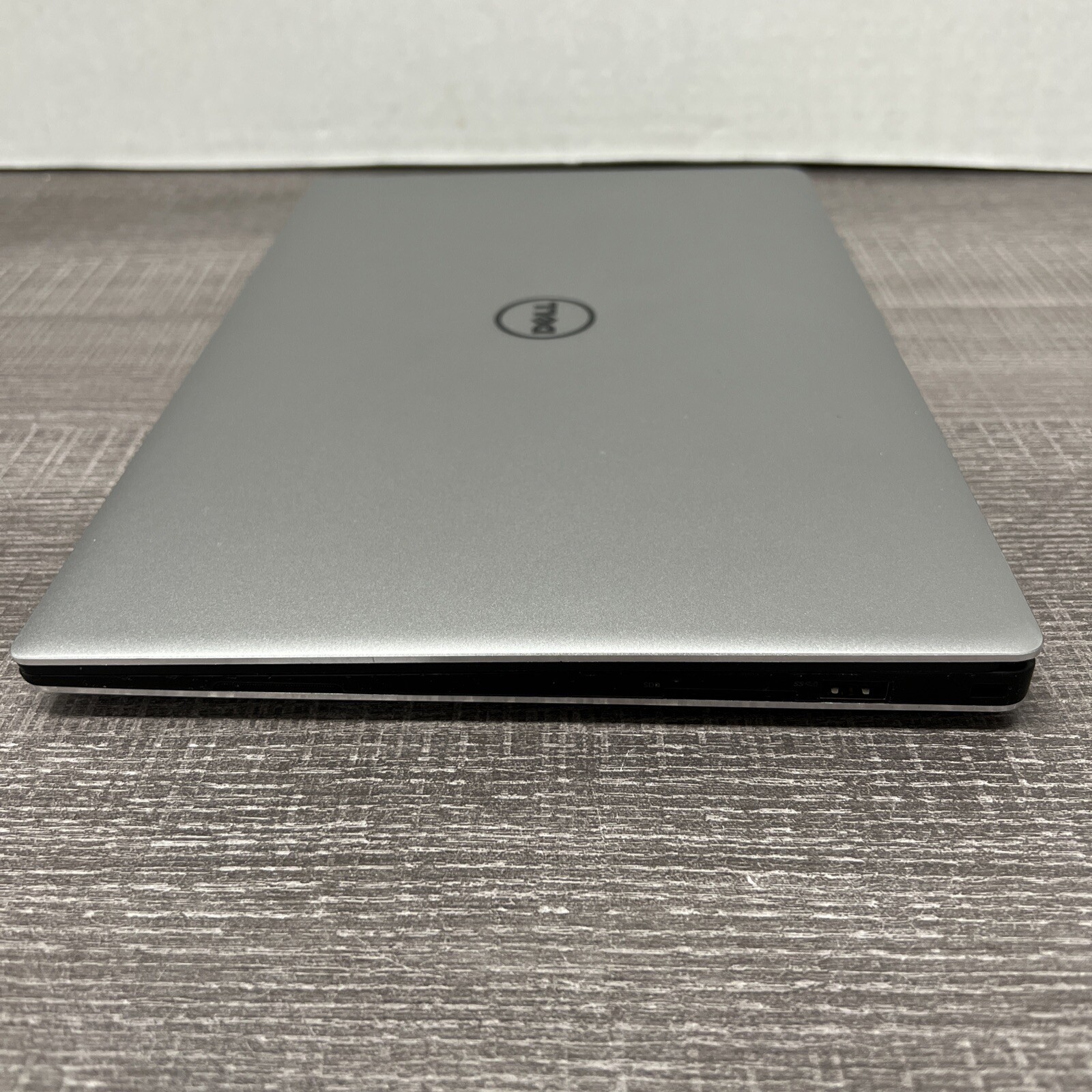 DELL XPS 13 9360 I5-7200U 2.50GHZ,256GB,8GB,WIN 10 PRO, READ DESCRIPTION!!!