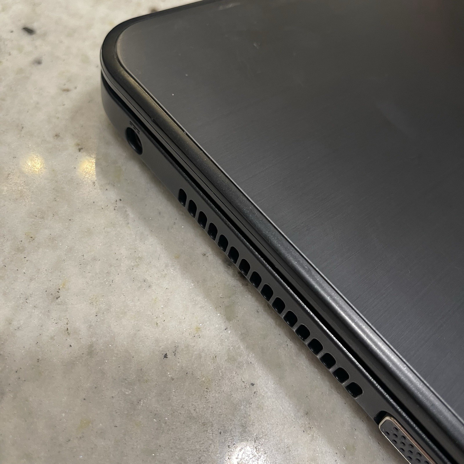 Dell Latitude 3540| Intel Core i3-4030U| No Ram No HDD Tested Boots Bios