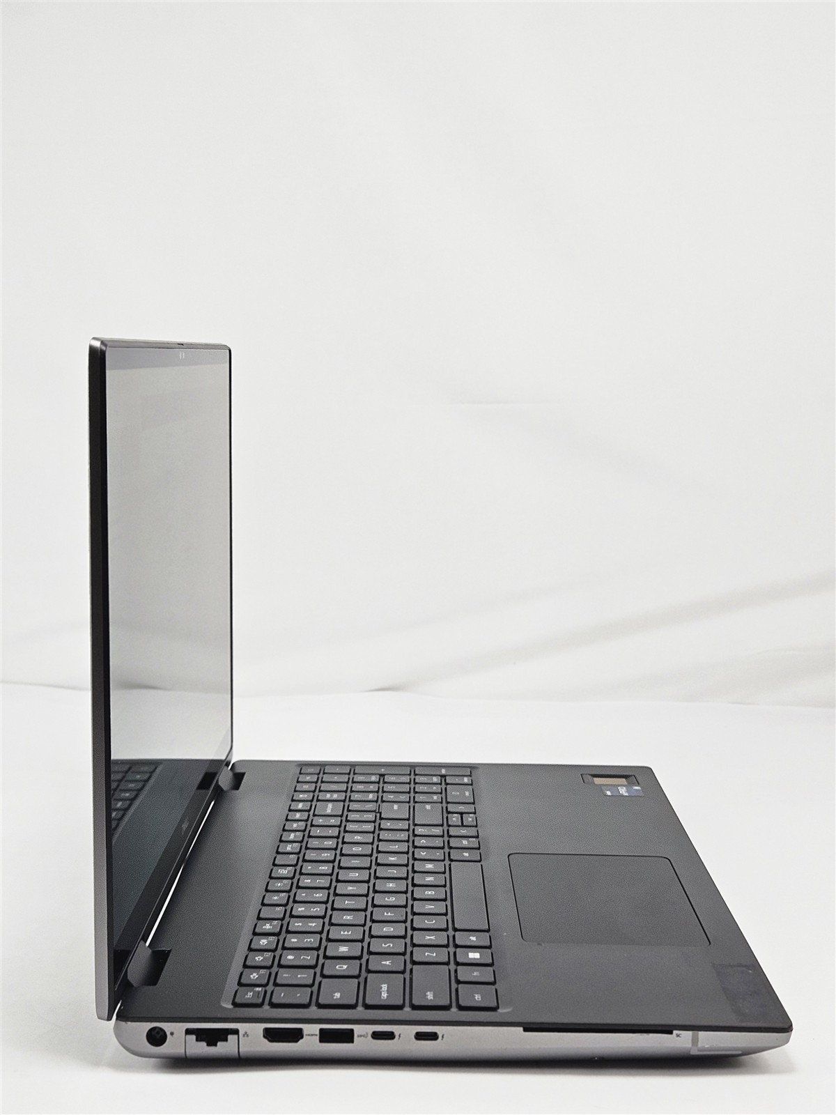 Dell Precision 7670 i9-12950HX 32GB 1TB SSD RTX 3080 Ti 16″ 4K OLED Touch Laptop