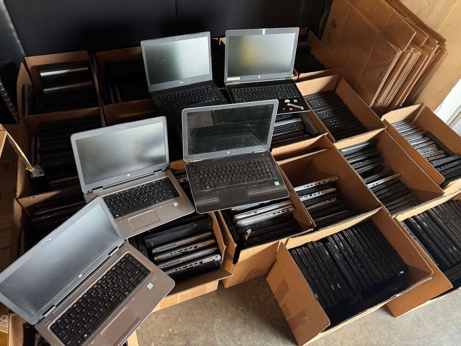 Mixed Lot 250+ Laptops (HP, Dell, Lenovo) – 6th to 12th Gen – Grade B+