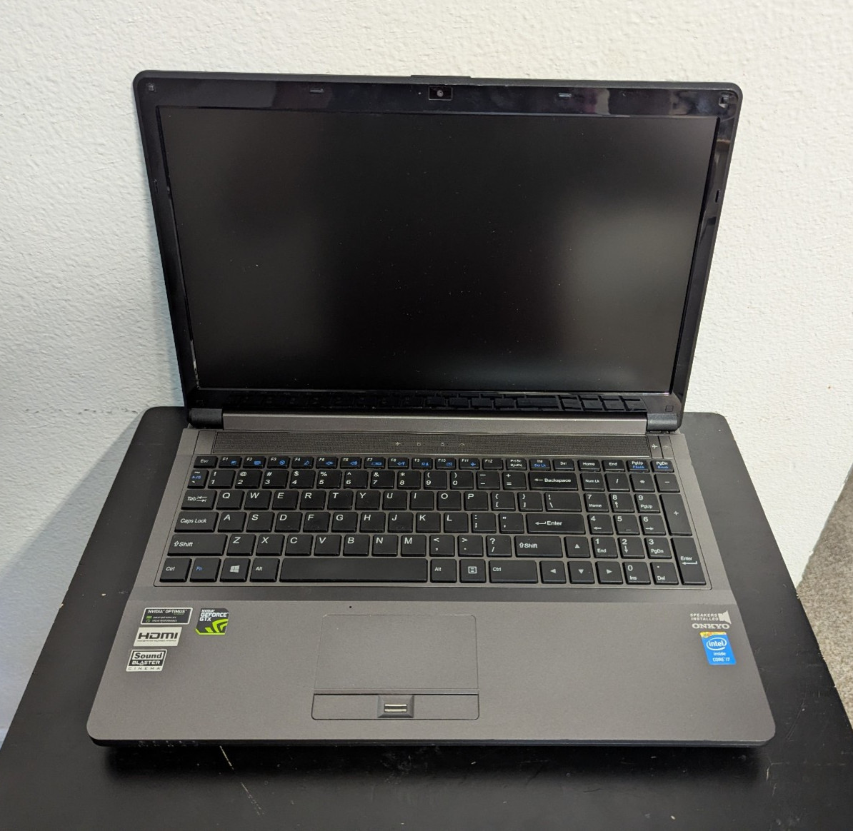 Sager Clevo Gaming Laptop: 15.6″, i7-4700MQ, 120GB SSD, GTX 765M 2GB, DVD-RW