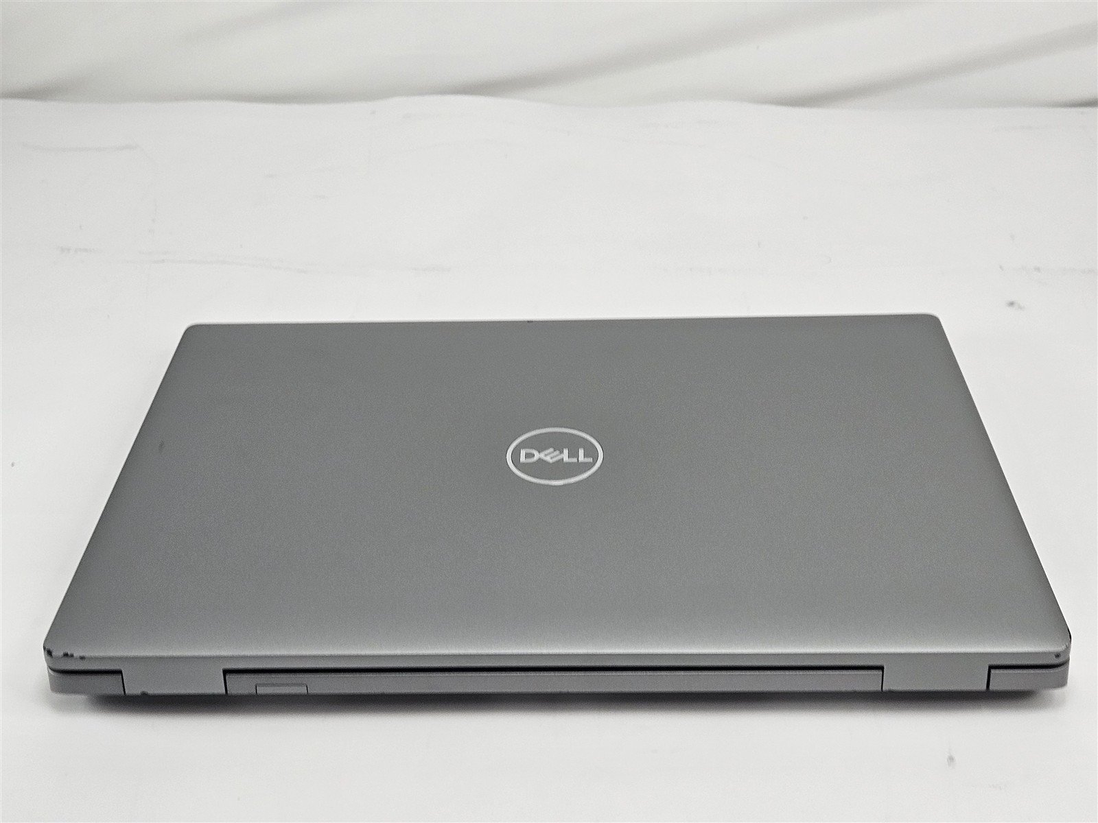 Dell Precision 3571 P104F 15.6″ i7-12800H 2.4GHz 16GB 256GB T600 Gray No OS
